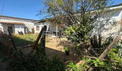Casa à venda na Vila Izabel, São Carlos - 3 dormitórios, 2 suítes e 3 garagens!