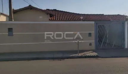 Casa à venda na Vila Boa Vista, São Carlos | 3 dormitórios, 2 salas e mais!