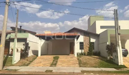 Venda de Casas / Condomínio na cidade de São Carlos