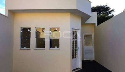 Linda Casa à Venda no Bairro Cidade Aracy em São Carlos