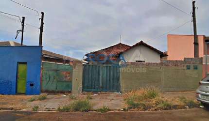 Venda de Casas / Padrão na cidade de São Carlos