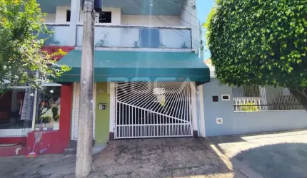 Casa de luxo com 4 suítes na Vila Carmem em São Carlos