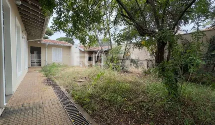 Casa de alto padrão com 3 dormitórios e 10 vagas na Vila Monteiro Gleba I, São Carlos