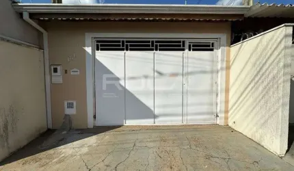 Linda Casa à Venda no Bairro Parque Industrial, São Carlos