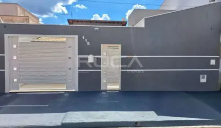 Venda de Casas / Padrão na cidade de São Carlos