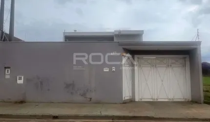 Casa padrão à venda no Jardim Embaré, São Carlos: 3 dormitórios, churrasqueira e garagem coberta