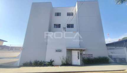 Apartamento de 3 dormitórios para alugar em Cidade Jardim, São Carlos