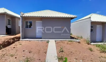 Casa padrão com 2 dormitórios no bairro Dream Santo Antonio, São Carlos