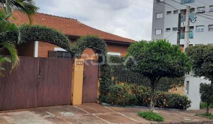Casa à venda no Jardim Alvorada, São Carlos: 3 dormitórios e suíte