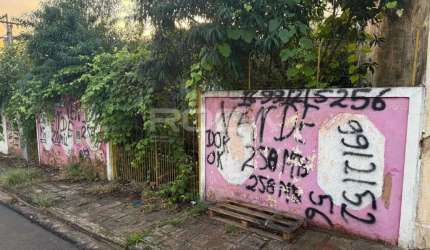 Venda de Casas / Padrão na cidade de São Carlos