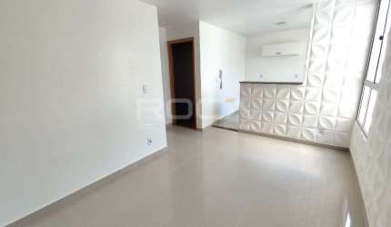Apartamento padrão para alugar no bairro Monte Everest em São Carlos