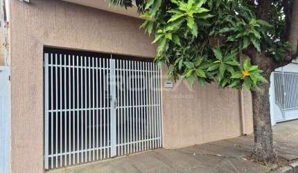 Linda casa à venda na Vila Boa Vista, São Carlos - 2 dormitórios e churrasqueira!