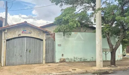Venda de Casas / Padrão na cidade de São Carlos