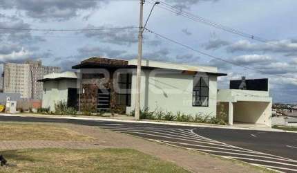 Venda de Casas / Condomínio na cidade de São Carlos