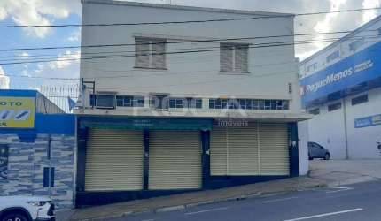 Casa comercial à venda e locação no Centro de São Carlos