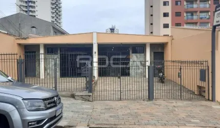 Casa comercial à venda na Vila Monteiro Gleba I, São Carlos: 7 salas, 7 escritórios, edícula.