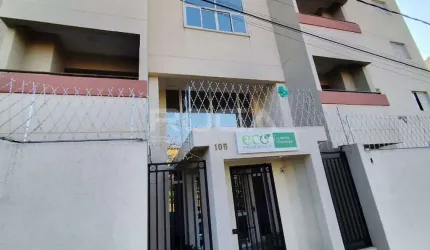 Apartamento térreo à venda e locação no Jardim Gibertoni, São Carlos