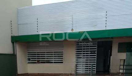 Oportunidade única! Salão comercial no CENTRO de São Carlos com 3 cozinhas, 7 copas e 1 escritório
