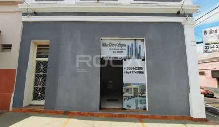 Venda de Casas / Comercial na cidade de São Carlos