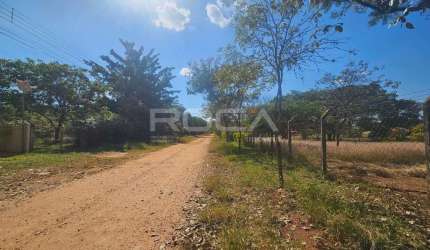 Chácara à venda em São Carlos, 3 dormitórios + suíte!