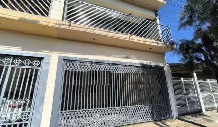 Aluguel de Sobrado com 3 Dormitórios na Vila Marcelino, São Carlos