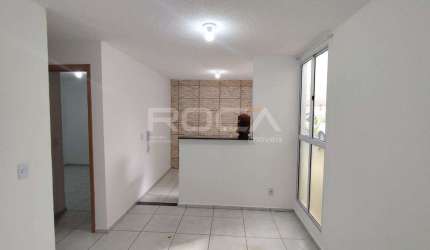 Apartamento padrão para alugar em São Carlos, bairro Romeu Tortorelli