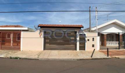 Venda de Casas / Padrão na cidade de São Carlos