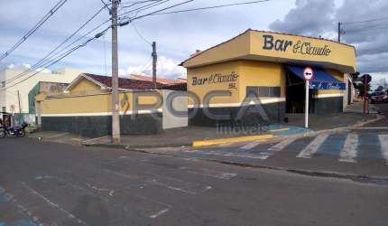 Venda de Casas / Padrão na cidade de São Carlos