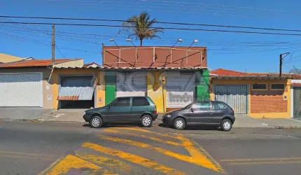 Venda de Casas / Padrão na cidade de São Carlos