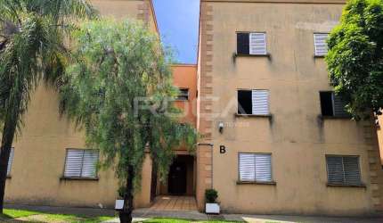 Apartamento Padrão de 2 dormitórios para alugar no bairro Parque Arnold Schimidt, São Carlos