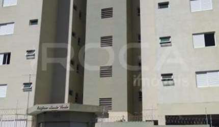 Venda de Apartamentos / Padrão na cidade de São Carlos