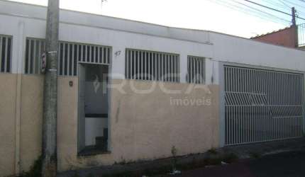Casa à venda na Vila Marcelino, São Carlos - 3 dormitórios, suíte e 2 vagas