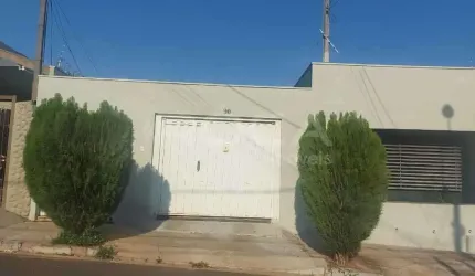 Venda de Casas / Padrão na cidade de São Carlos