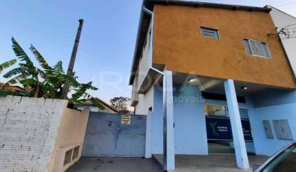 Aluguel de Apartamento no Jardim Santa Paula, São Carlos - 1 dormitório, garagem e lavanderia.