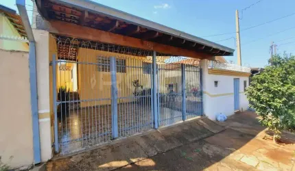 Venda de Casas / Padrão na cidade de São Carlos