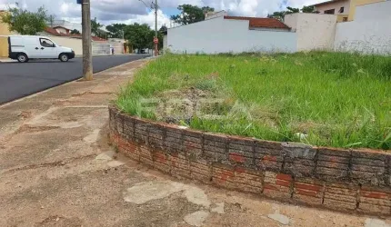Venda de Terreno / Padrão na cidade de São Carlos