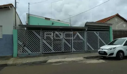 Venda de Casas / Padrão na cidade de São Carlos