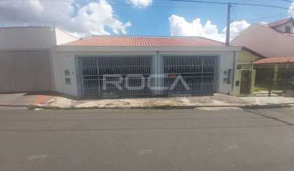 Casa de alto padrão à venda no Jardim Lutfalla, São Carlos