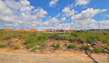 Venda de Terreno / Residencial na cidade de São Carlos