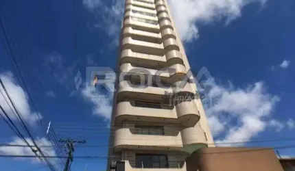 Apartamento de 3 dormitórios com suíte e armários na Vila Monteiro Gleba I em São Carlos.