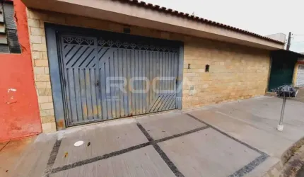 Venda de Casas / Padrão na cidade de São Carlos