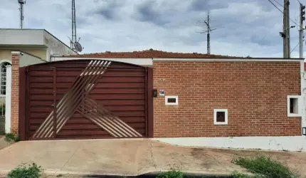 Venda de Casas / Padrão na cidade de São Carlos
