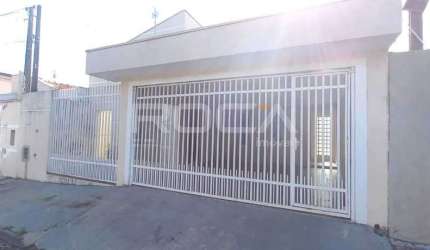 Casa à venda e locação no Jardim Ipanema, São Carlos: 3 dormitórios, suíte, garagem coberta!