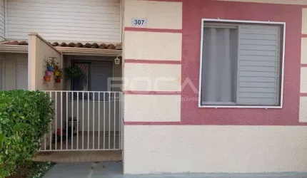 Casa à venda em Condomínio Moradas 2, São Carlos: 2 quartos, suíte, armários e 2 vagas
