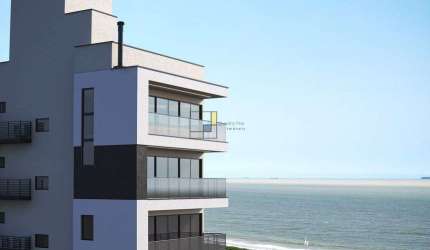 APARTAMENTO 3 SUITES A 100M DO MAR, NO CENTRO EM NAVEGANTES, SC.