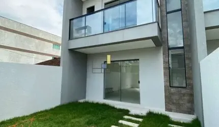 SOBRADO GEMINADO COM 1 SUÍTE E 2 DORM, NOVO NO GRAVATÁ, 500M DO MAR.