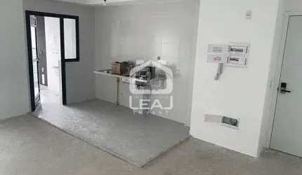 Apartamento de 84m² com 2 dormitórios e 2 vagas à venda, por RS 1.350.000,00, Jardim das Acácias, S