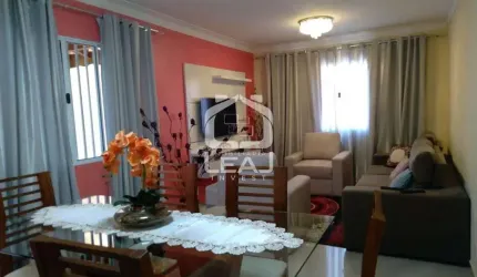 Sobrado de 125m² com 3 dormitórios e 2 vagas à venda, por R$ 550.000,00 Jardim Salete, Taboão da Se
