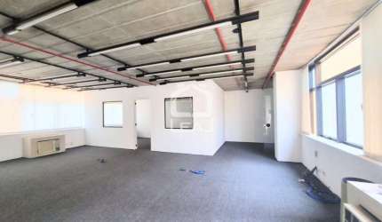 Sala Comercial para venda ou locação 98,4m², 2 vagas garagem - R$ 905.000,00 (Venda) / R$ 6.780,89