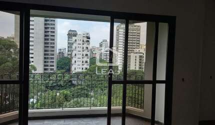 Apartamento à venda em Vila Nova Conceição, 142m², 3 dormitórios, sendo 3 suítes, 2 vagas de garage